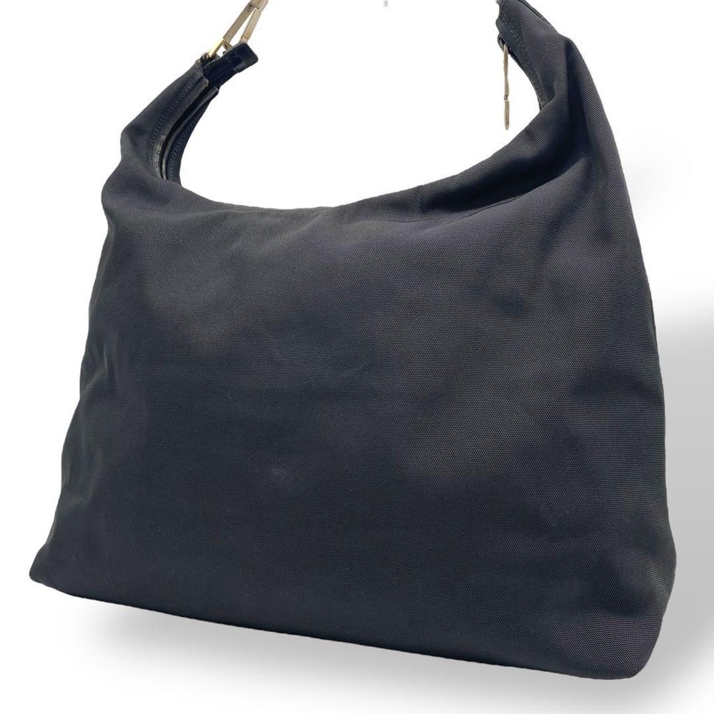 Gucci Black Nylon Y2K One-Shoulder Foldered Bag Pre-Owned