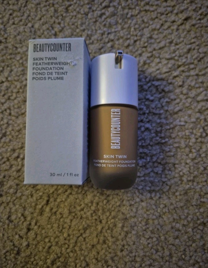 BEAUTYCOUNTER SKIN TWIN FEATHERWEIGHT FOUNDATION TAN 445
