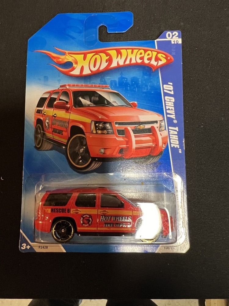 Hot Wheels HW City Works '09 02/10 '07 Chevy Tahoe 108/190 Red