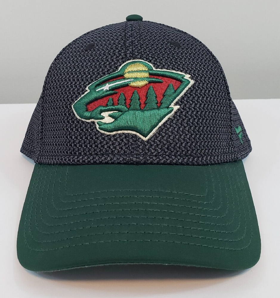 Minnesota Wild Fanatics Authentic Pro Men's A-Flex Fit Hat Size M/L VERY CLEAN!