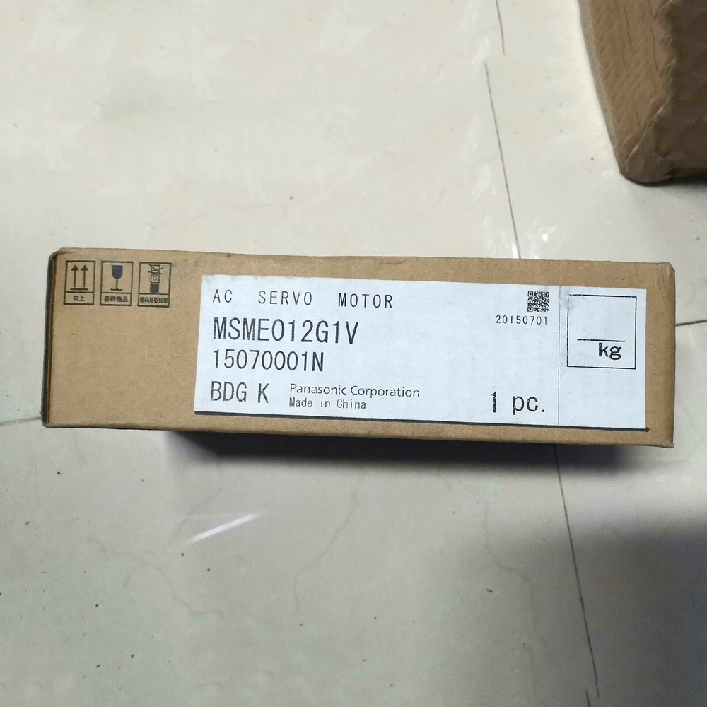 1PCS New In Box For AC Servo Motor MSME012G1V One year warranty #A6-37