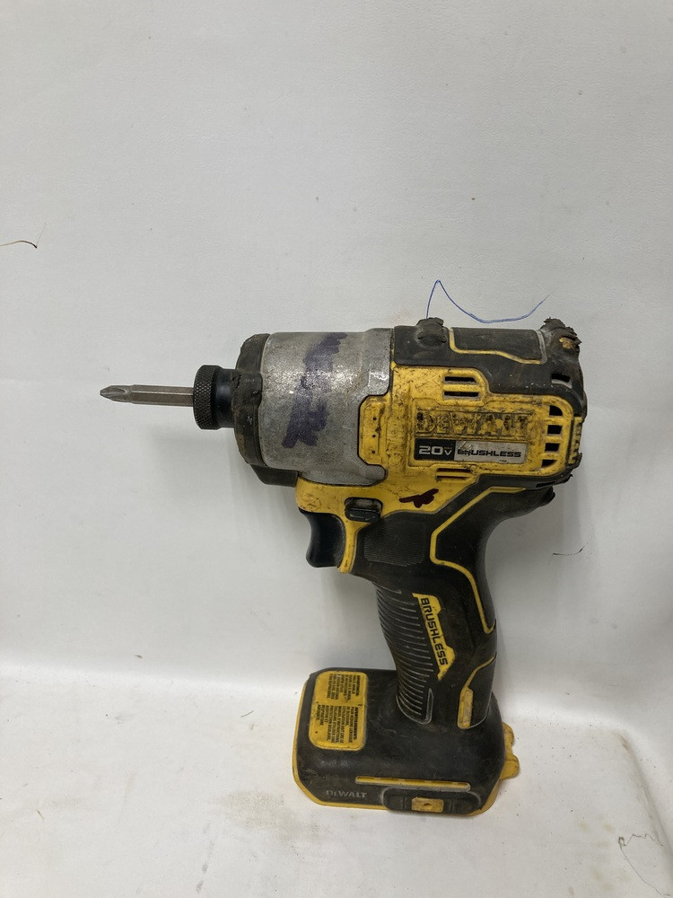 DEWALT DCF840 IMPACT DRILL