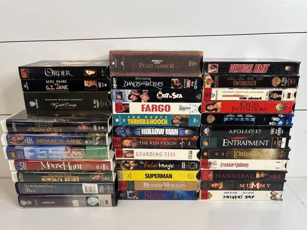 VHS Lot Of 34 Movies, Thrillers, Dramas, Comedy, Horror And More. No Mold!