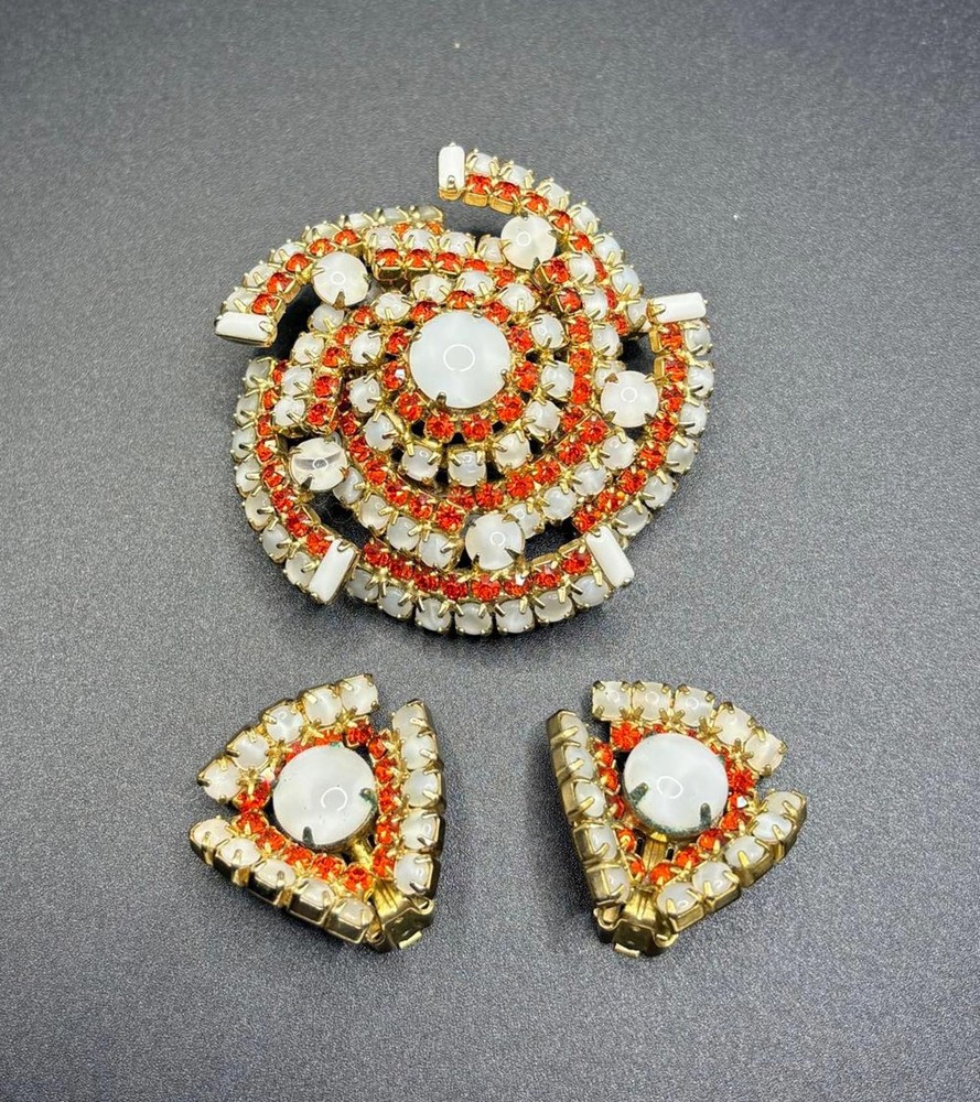 Vintage Pinwheel Brooch and Earrings Set