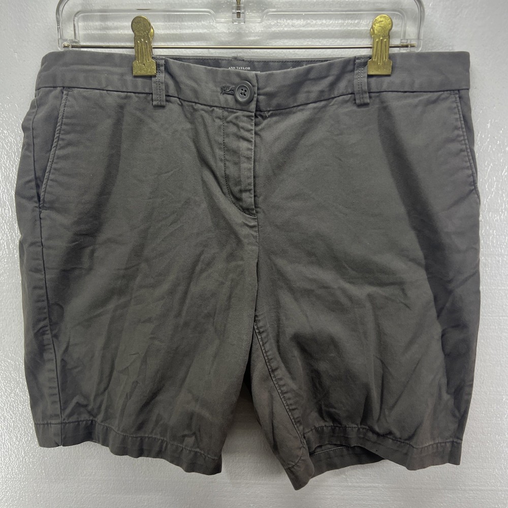 Ann Taylor Loft Original Gray Chino Shorts Women’s Size 10 Petite Pockets 9” Ins