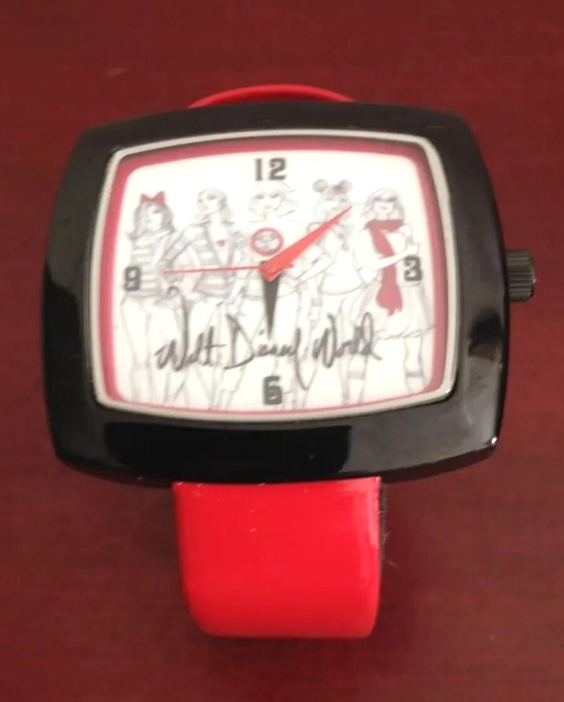 WALT DISNEY WORLD LIMITED TIME MAGIC SPOTLIGHT  K967-6602-9-12325 WATCH. WORKS-image