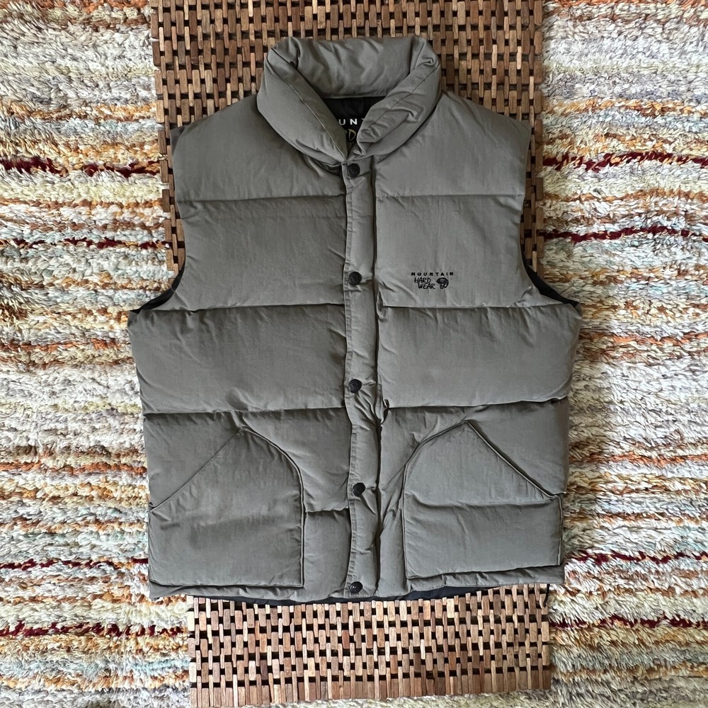 Mountain Hardwear Green Medium Full Zip Goose Down Puffer Vest with Snap Buttons