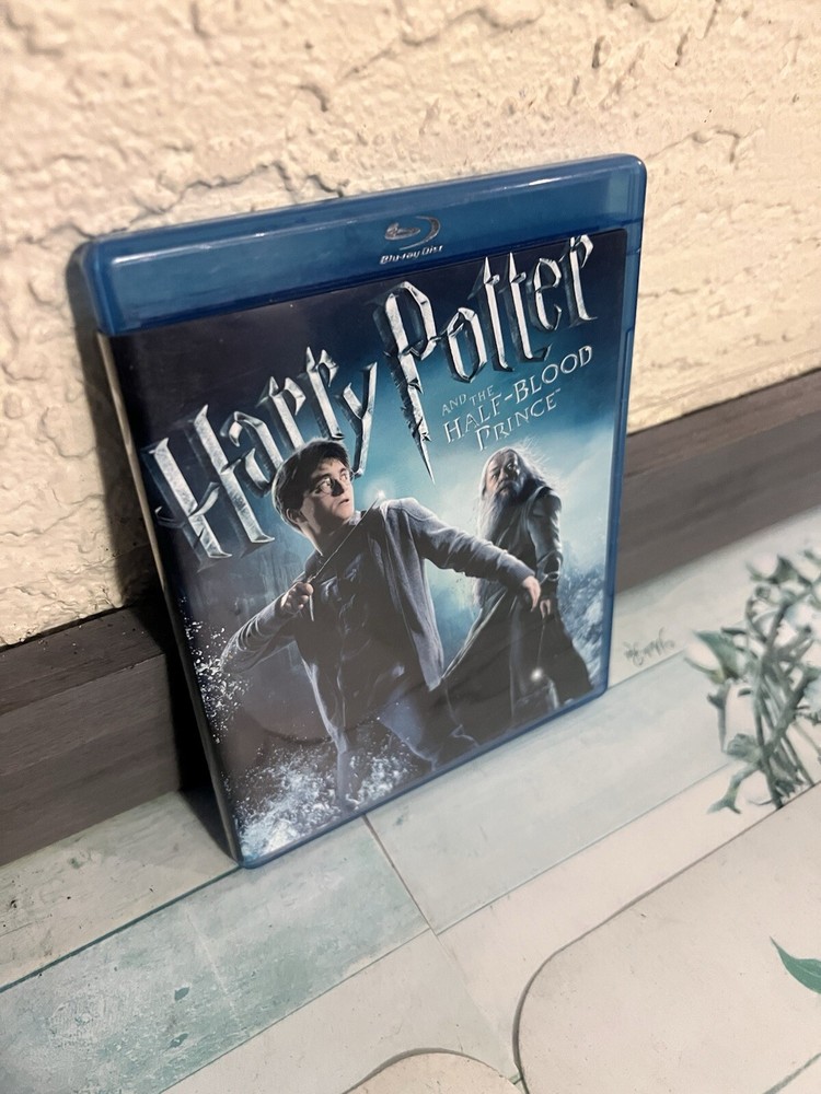 Harry Potter and the Half-Blood Prince Book