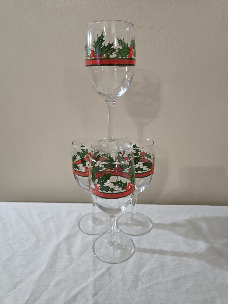 VTG Set Of 4 Libbey Holly Berry Christmas Clear Pedestal Wine Glasses Barware