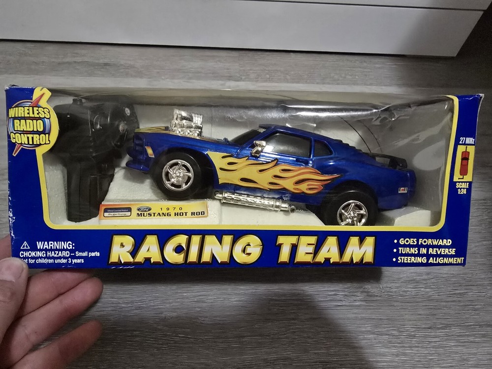 1970 Mustang Hot Rod 1:24 Scale Rare Wireless RC Racing Team Car