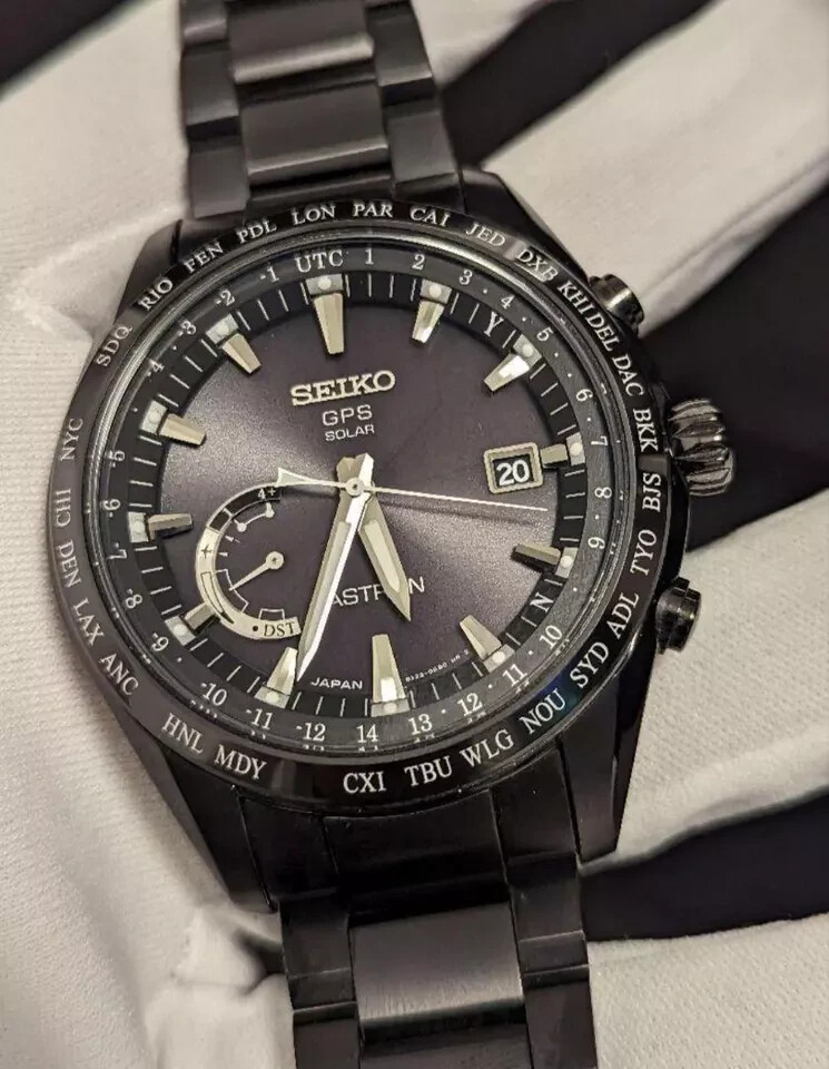 Seiko Astron SBXB089 All Black Titanium Watch Working Beautiful