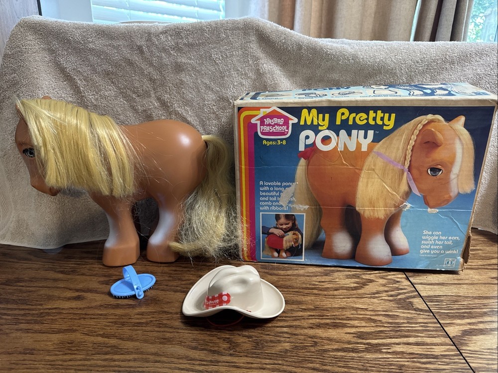 Vintage 1981 My Pretty Pony Horse with Brush Hat Box Hasbro My Little Pony