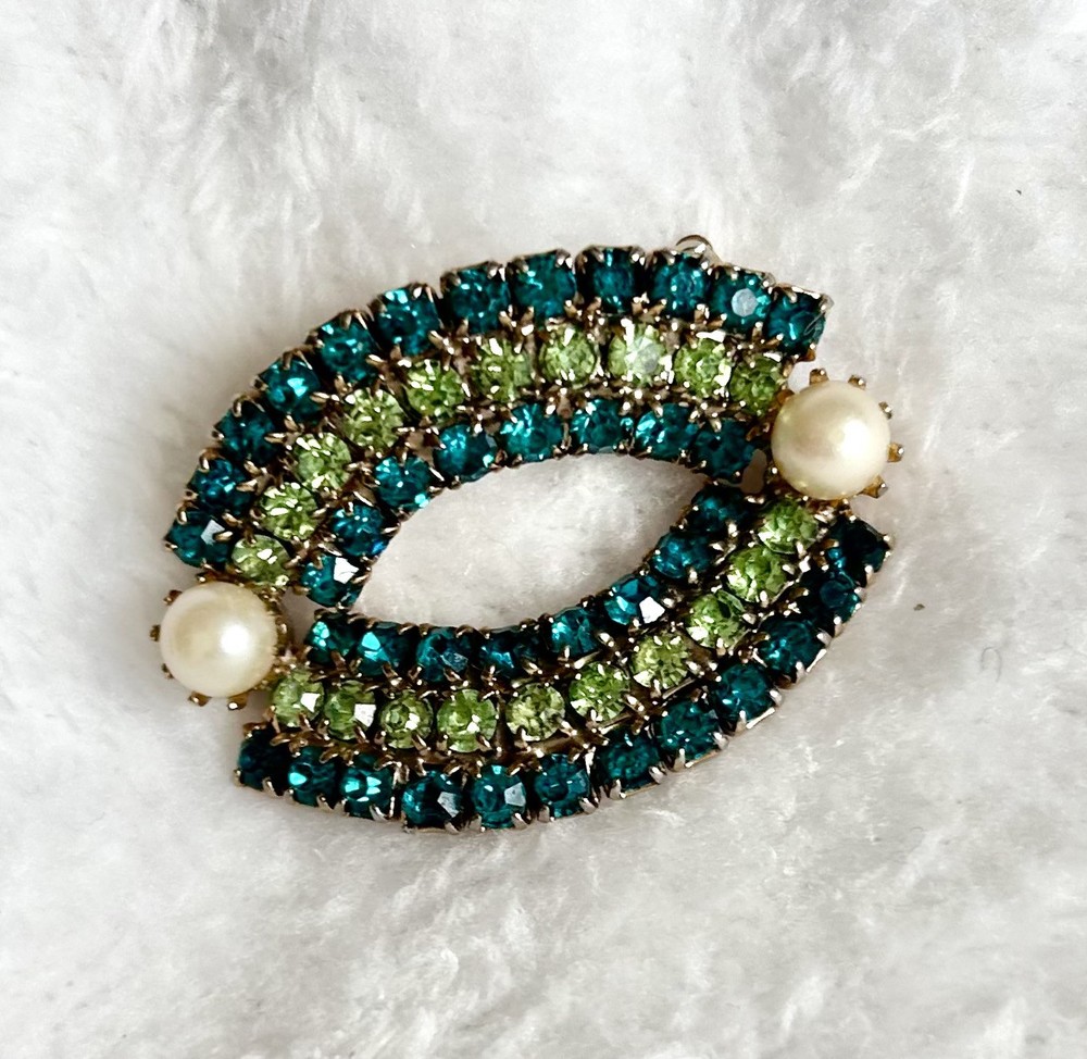 Vintage Uranium Glass Brooch with Green Rhinestones and Faux Pearls