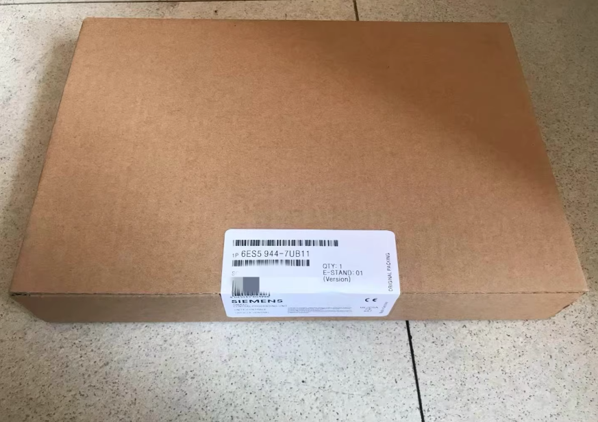 6ES5944-7UB11 1PC New Siemens CPU944B Processor Module 6ES5944-7UB11