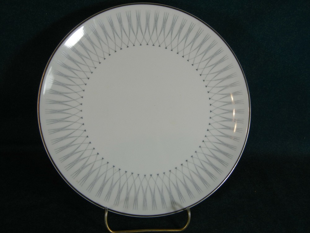 Royal Doulton Debut H4941 Salad Plate(s)