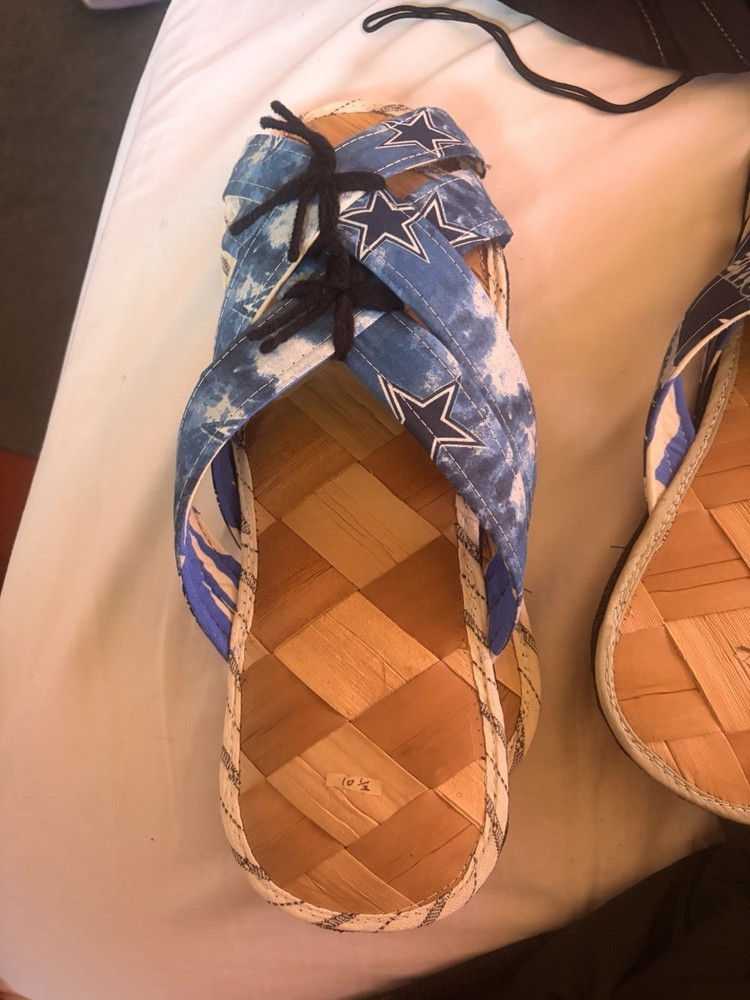 Hawaiian House Slippers Lauhala Men Women Unisex Slip On House Shoes