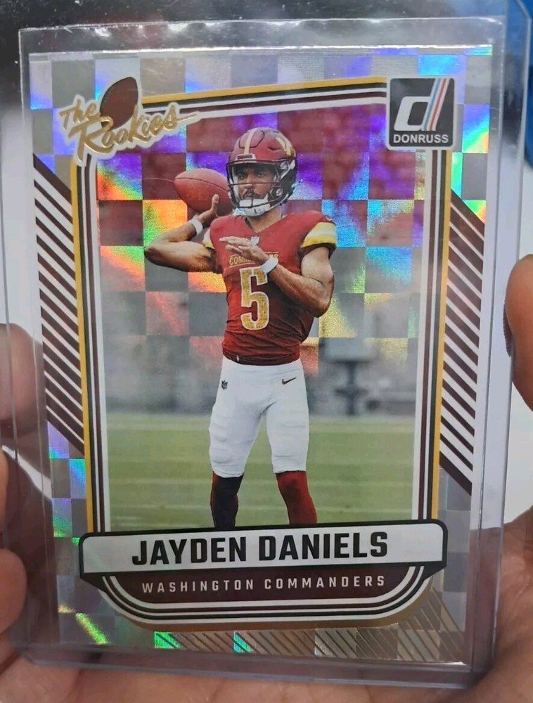 Jayden Daniels The ROOKIEs SILVER CHECKER REFRACTOR SP 🔥🔥