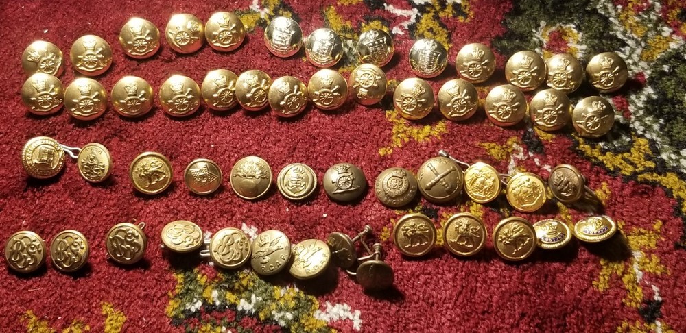 US Army,Canadian British Army WWII And After Uniform Buttons 53 Buttons Set Idc.