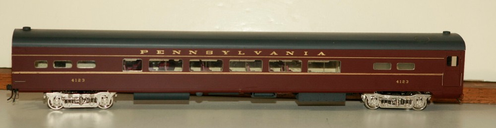 SUNNYSIDE O SCALE PENNSYLVANIA PASSENGER CAR WITH INTERIOR TWO RAIL
