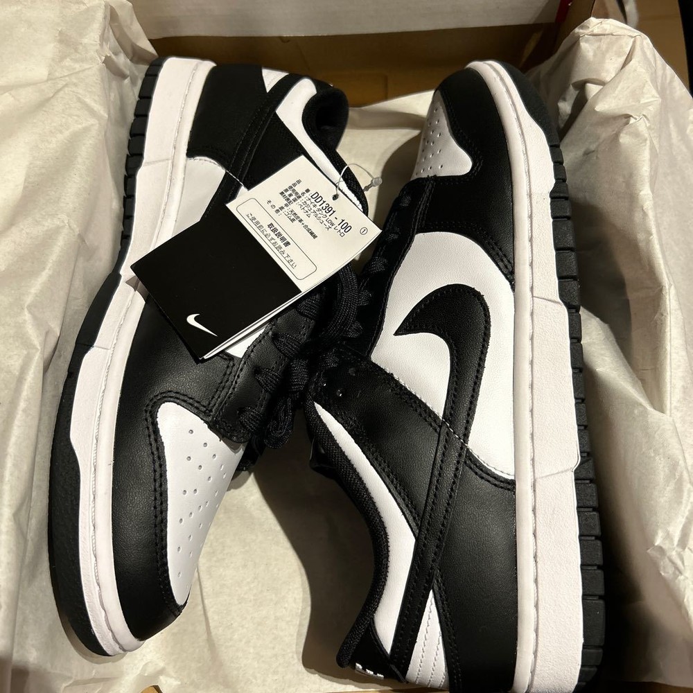 NIKE Men 9.5US Dunk Low Retro   Panda