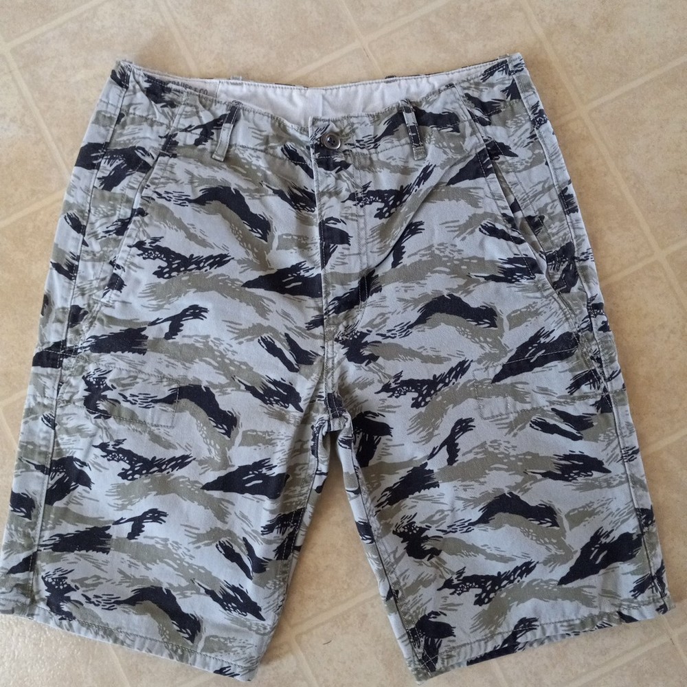 Levis Camo Shorts Men 30 Gray Green  Military Commute Casual Work