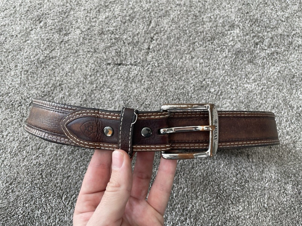 Ariat Genuine Leather Cowboy Western Belt 44 Brown Grip Strip Handcrafted for Men