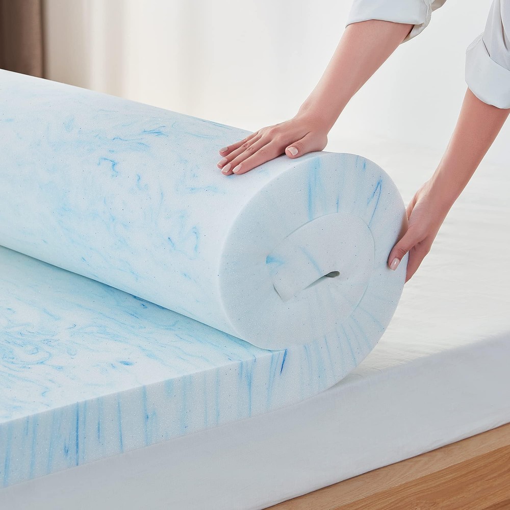 LINSY LIVING 3 Inch Mattress Topper King, Cooling Gel Infused Swirl Memory Fo...