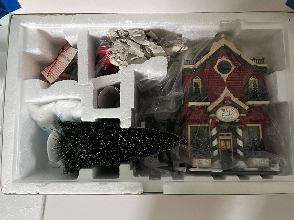 New Department 56 Snow Village Silver bells Christmas Shop Gift Set