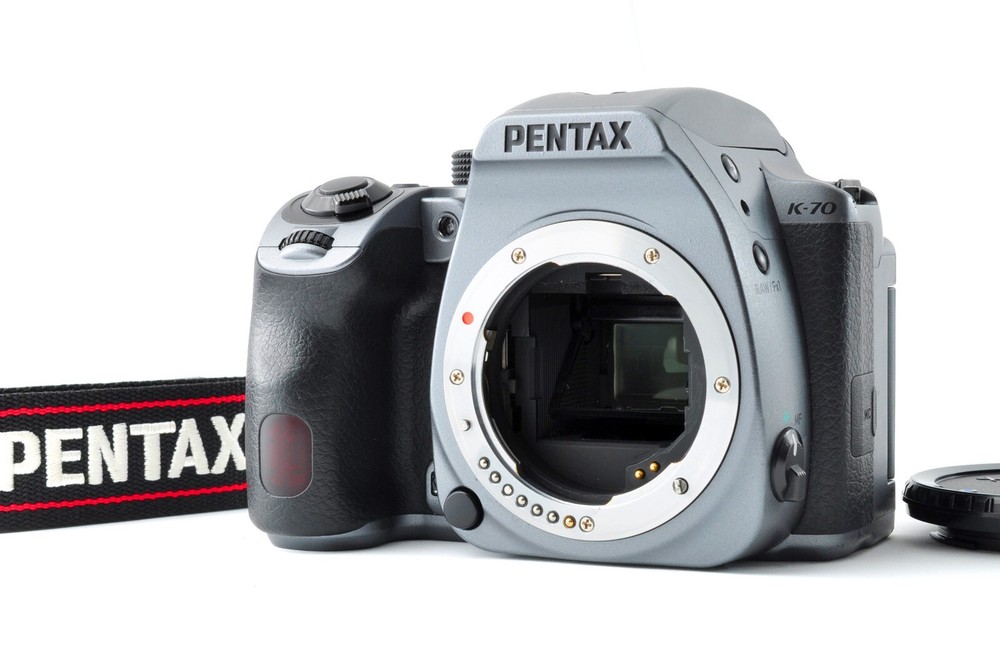 PENTAX K-70 24.2MP All-Weather DSLR Camera Body Silky Silver 4431 Shots