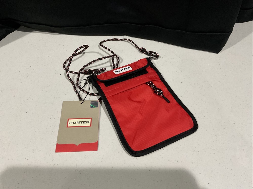 Hunter Orginal Packable Phone Pouch Concert Travel Bag Neck Lanyard Adjustable