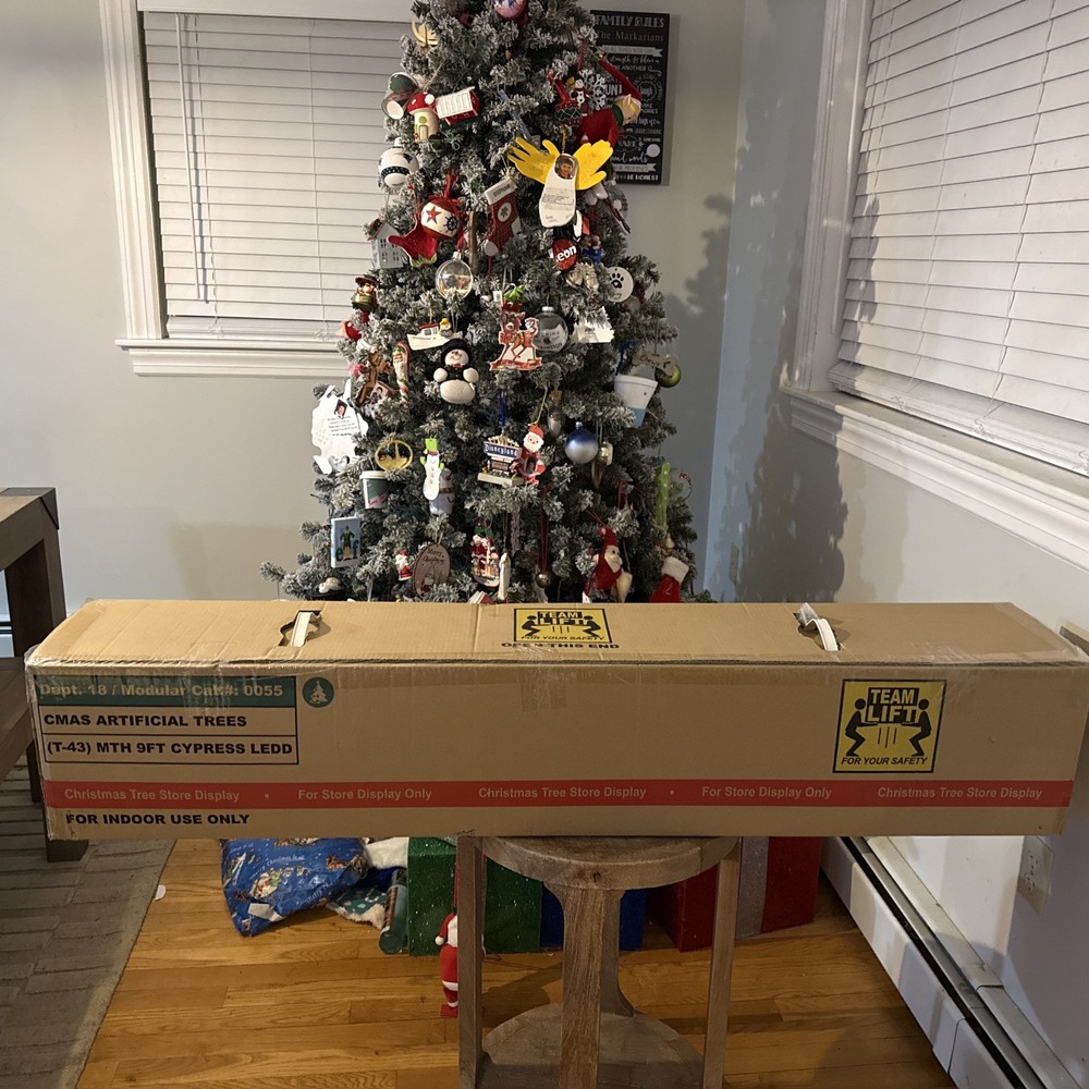 My Texas House 9ft Cypress Pre-Lit Christmas Tree 2025 NIB