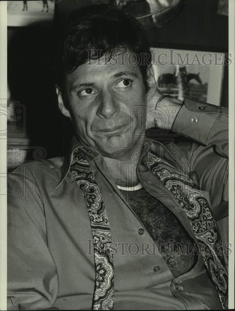 1978 Press Photo Actor Ron Leibman in a Los Angeles studio - mjc34679