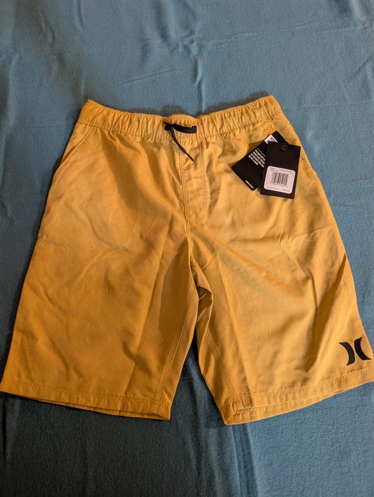 NEW Hurley Boys Hybrid Short Size Medium 10-12 Pebble Khaki Tan Elastic Waist