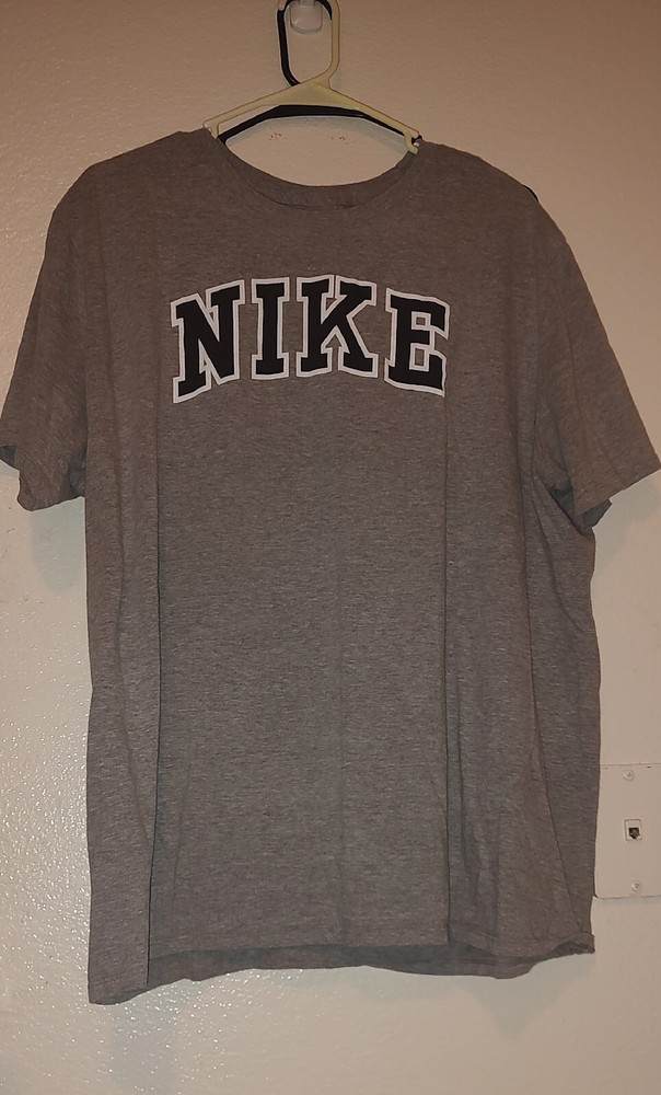 2xxl Nike T Shirt