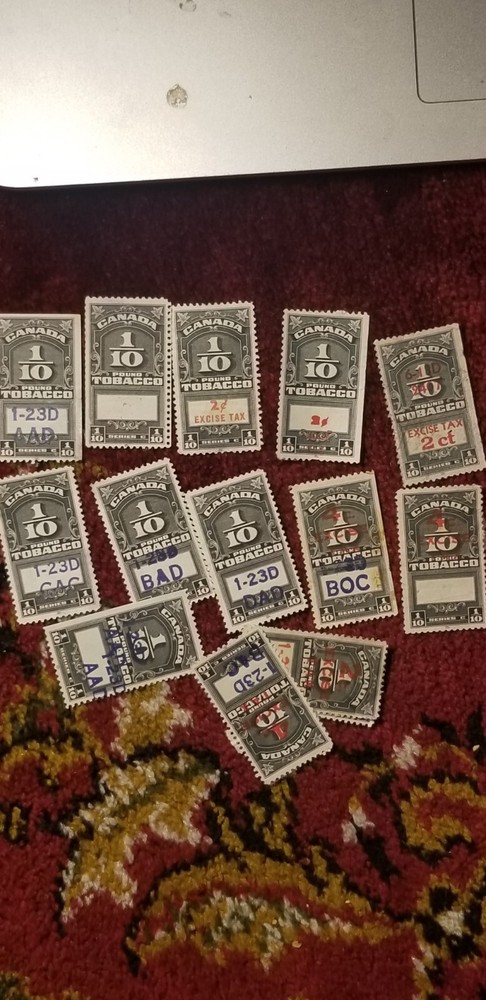 Canada Tobacco Stamp Series C 1/10 Pound One Random Stamp Pick From The Lot.