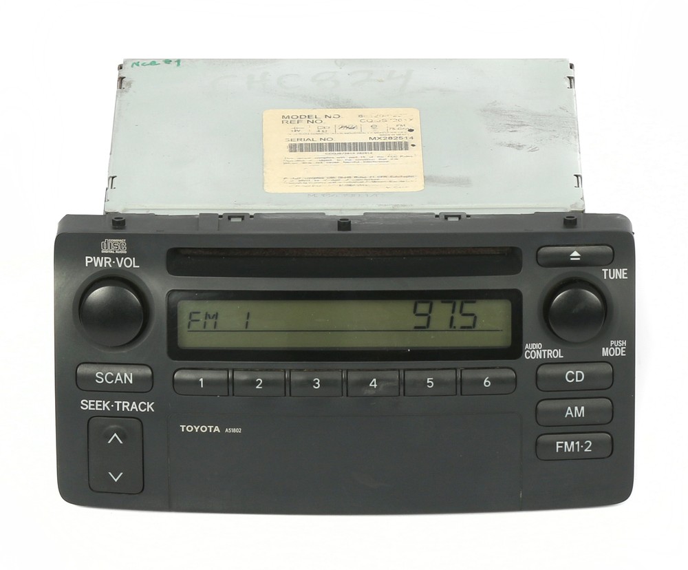 2003-2004 Toyota Corolla Radio AM FM Single Disc CD Receiver 8612002270 A51802