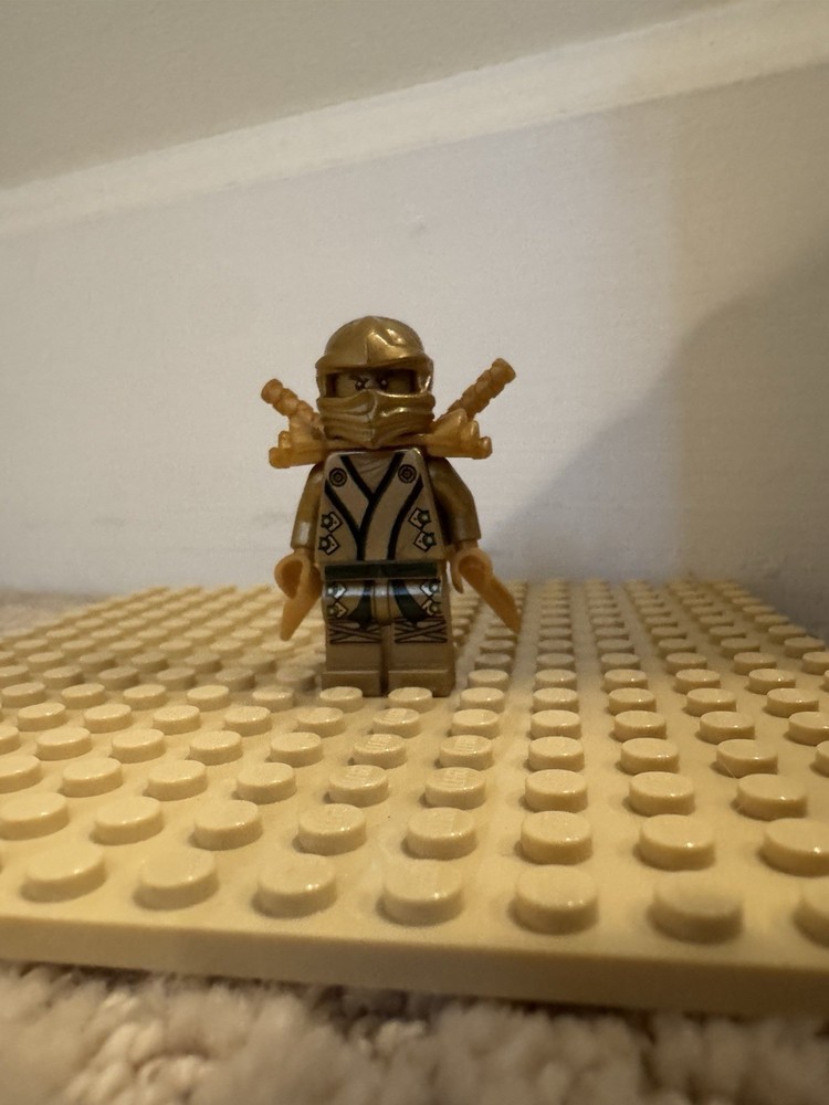 Lego Ninjago Golden Ninja Lloyd Minifigure