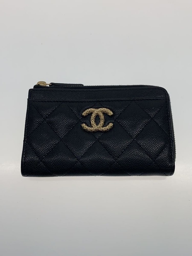 Authentic CHANEL Card Holder / Coin Purse Matelassé Caviar Leather CC Black Used