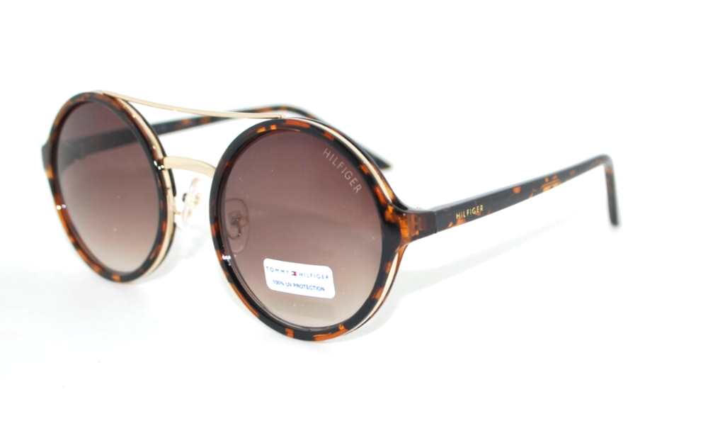 Tommy Hilfiger Betty Unisex Sunglasses with Pouch T77