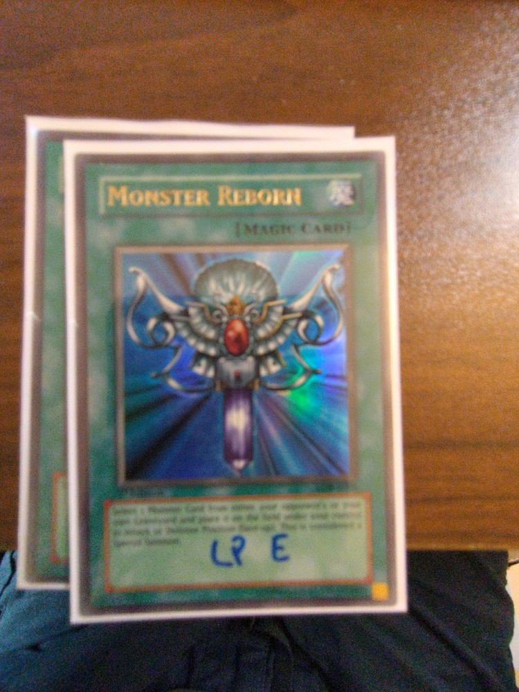 Yu-Gi-Oh LOB-E096 Monster Reborn Ultra Rare 1st Edition MP Euro English
