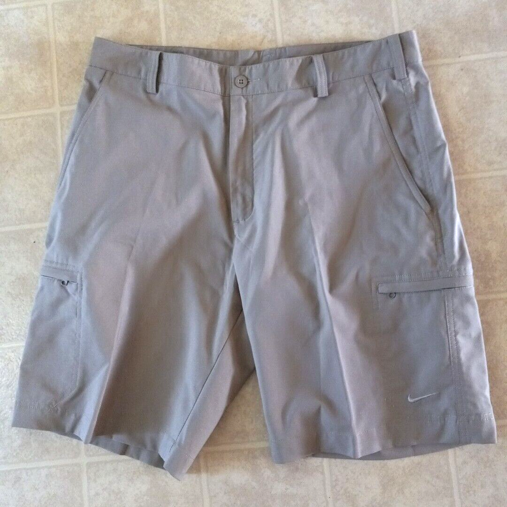 Nike Dri Fit Golf Shorts Mens Size 32 Beige Pockets Performance