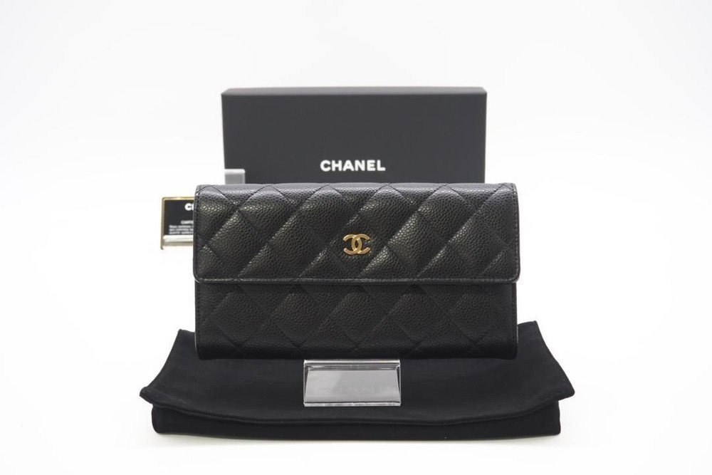 Chanel Caviar Matelasse Classic Black Bifold Wallet