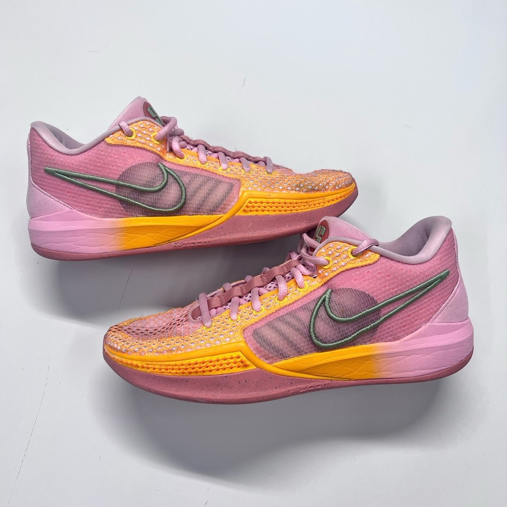 Size 9 - Nike Sabrina 1 West Coast Roots W