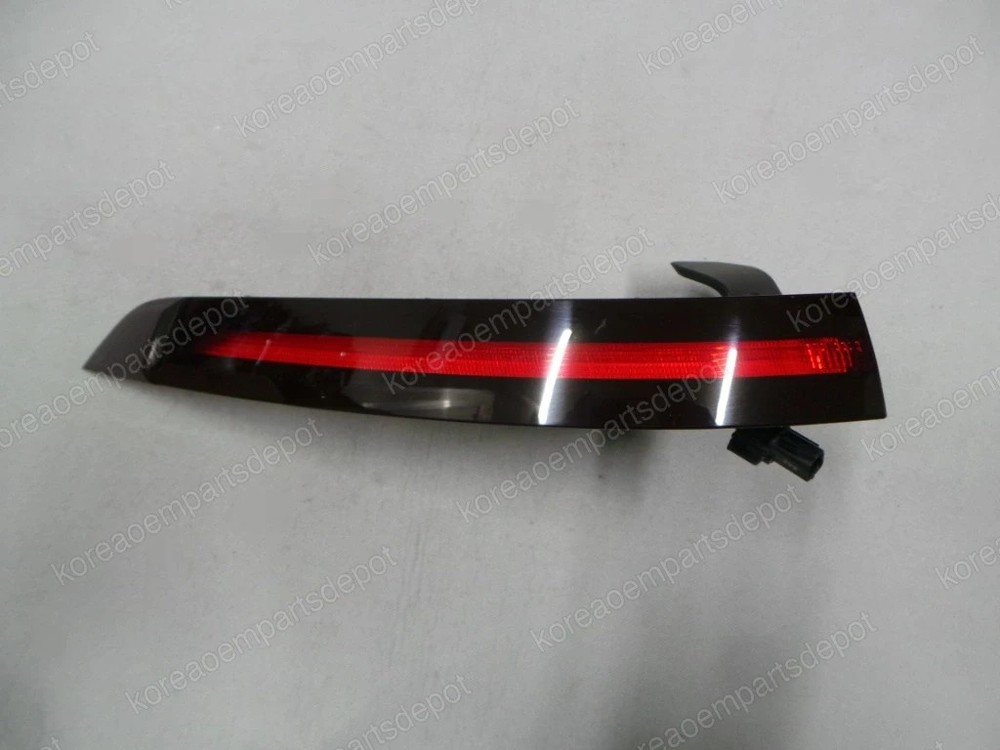 2024-2025 Hyundai Kona EV Left Driver Quarter LED Tail Light OEM 92401-BE000
