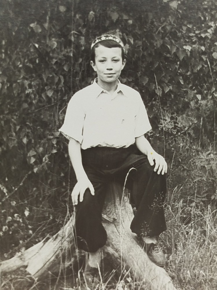 Vintage - Retro - Photo - Handsome Boy - Kids - 1960s - Black & White #10