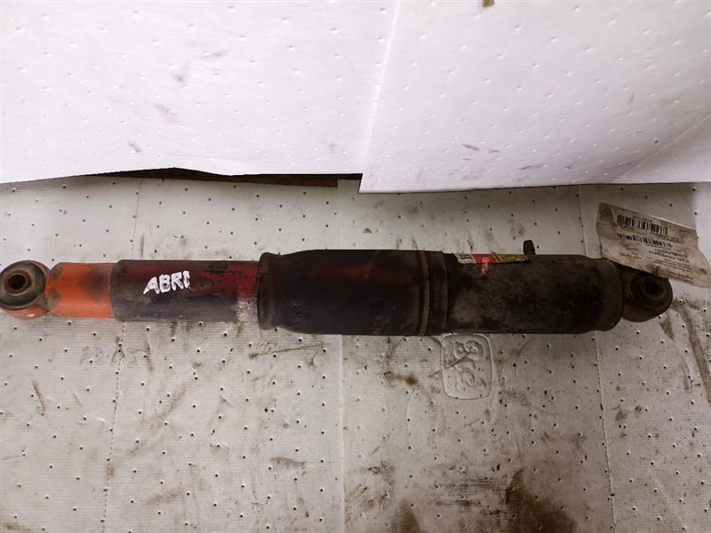 Rear Shock Absorber from 2002 Chevrolet Tahoe 3971046