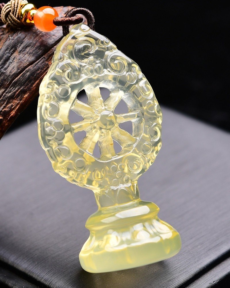 Top Natural Citrine Quartz Crystal 61mm Carved Pendant Skull Healing Home Decor