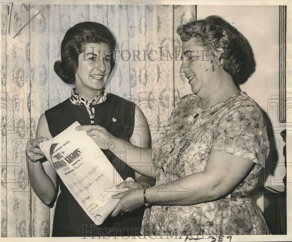 1966 Press Photo American Legion Auxiliary president and first vice-president