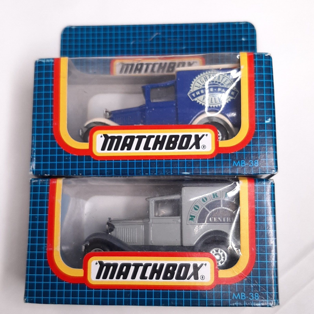 Lot of 2 Matchbox Diecast Vehicles Moorland & Lightwater Valley Vintage Cars