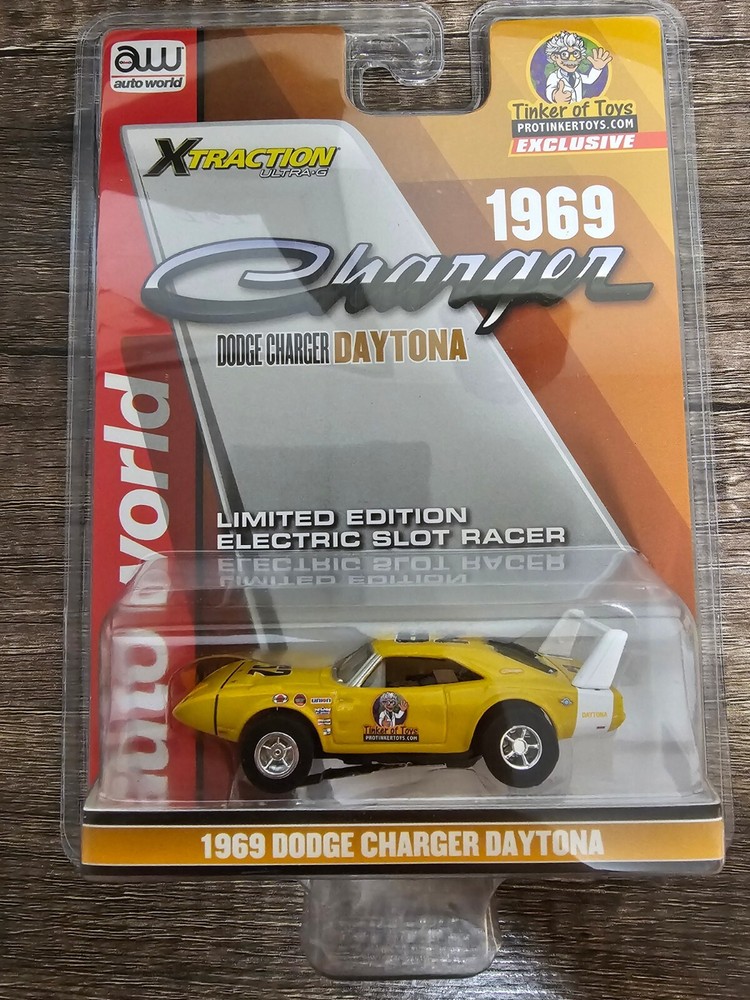 Autoworld HO Slot Car New 1969 Dodge Charger Daytona Exclusive X Traction